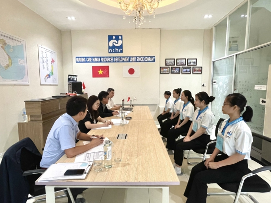 4. Phỏng vấn tuyển dụng