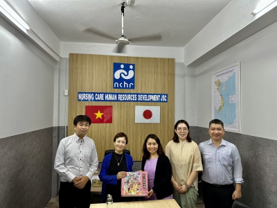 ĐOÀN ĐẠI BIỂU CỦA TỈNH KUMAMOTO, NHẬT BẢN ĐÃ ĐẾN THĂM CÔNG TY CỔ PHẦN PHÁT TRIỂN NGUỒN NHÂN LỰC ĐIỀU DƯỠNG CHĂM SÓC NCHR.JSC