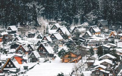 Shirakawa-go: Ngôi làng cổ ẩn mình trong núi